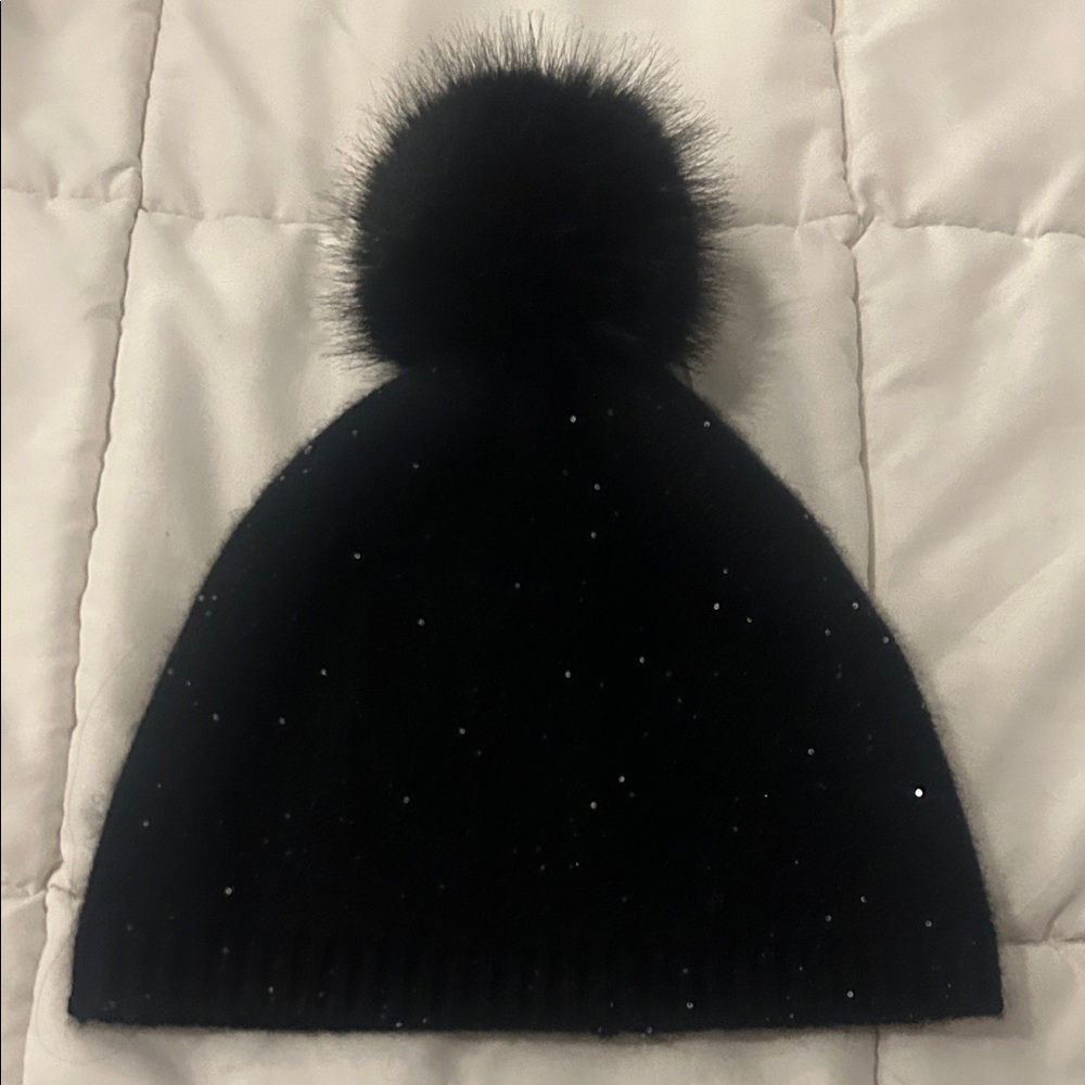 Sofia Cashmere Black Beanie with Pom Pom